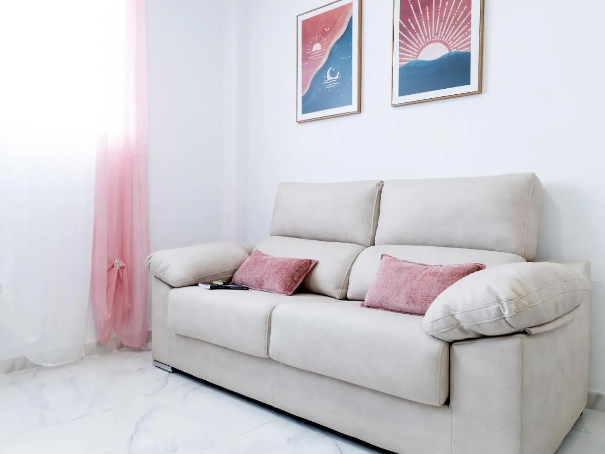 2 Moderno Edificio Emilia Apartment San Isidro  Spain